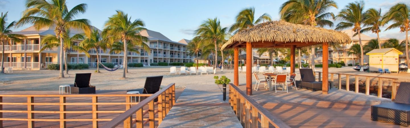 Holiday Inn Resort Grand Cayman 240 foot pier