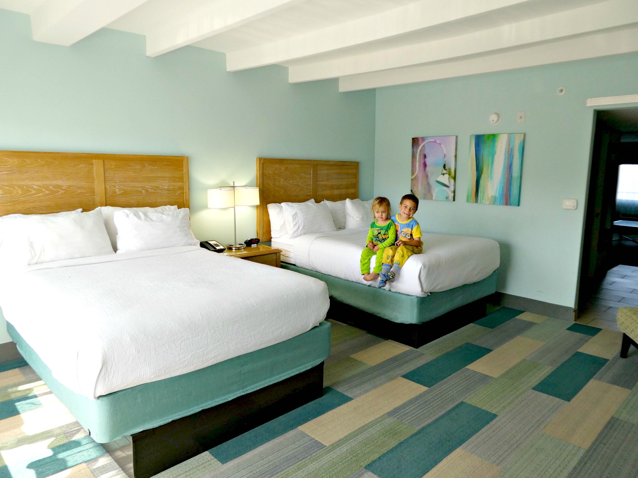 Holiday Inn Resort Jekyll Island bedroom