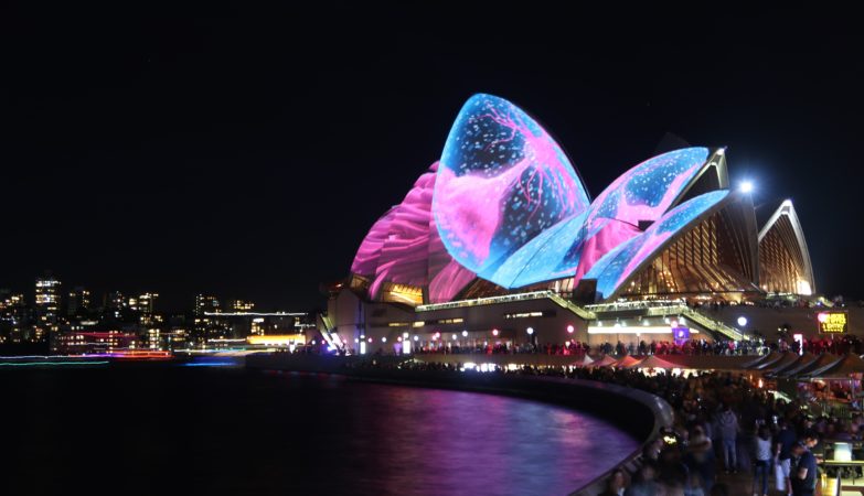 5 things people don't tell you about Sydney before traveling Sydney Opera House