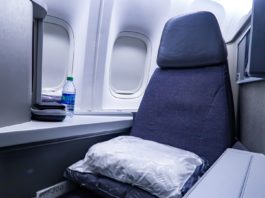 American Airlines Business Class 777-200 Seat