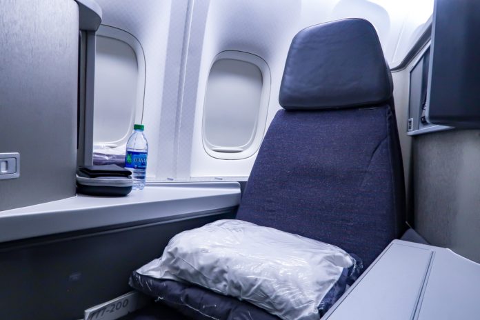 American Airlines Business Class 777-200 Seat