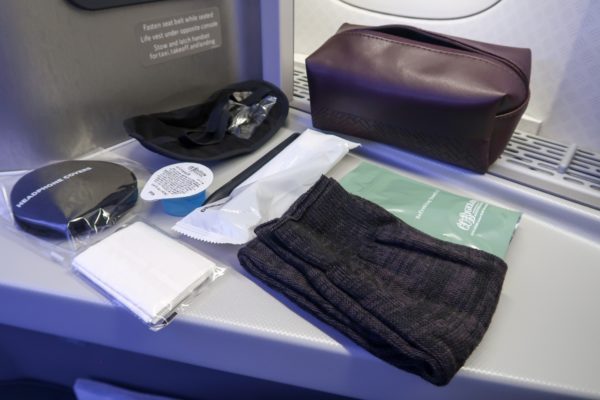 American Airlines Business 777-200 international Amenity Kit