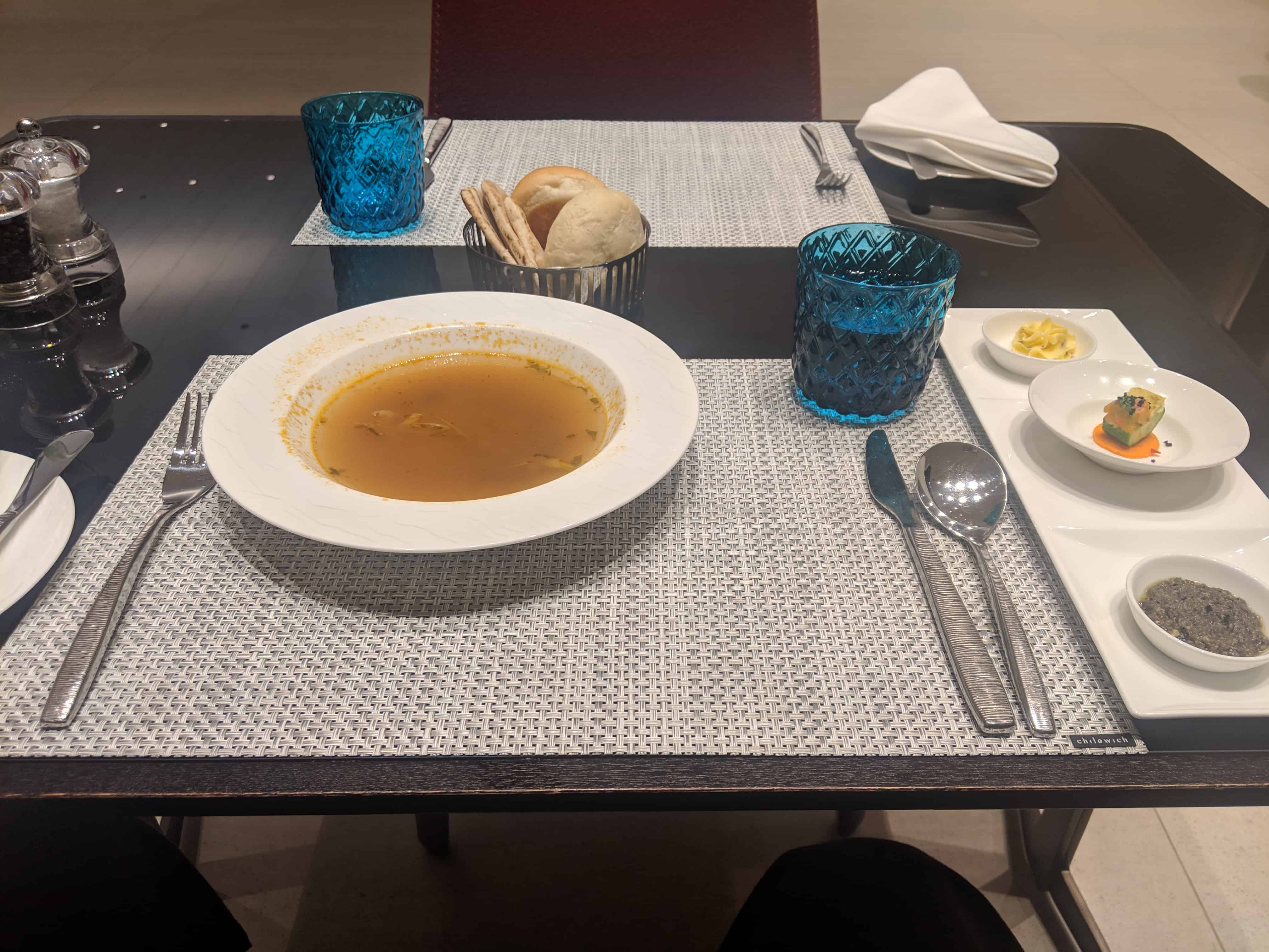 Al Safwa First Class Lounge review Meal starter