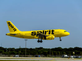 Spirit A319-1 yellow