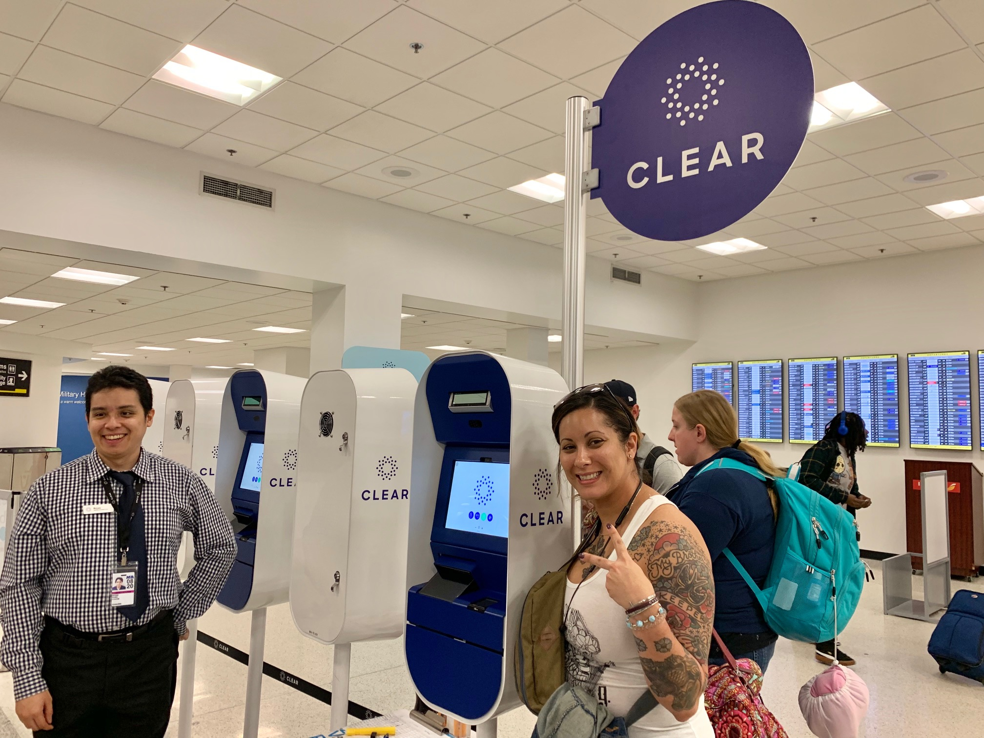 Travel gift ideas. CLEAR Miami Airport June 2019 Julissa Sanchez signing up