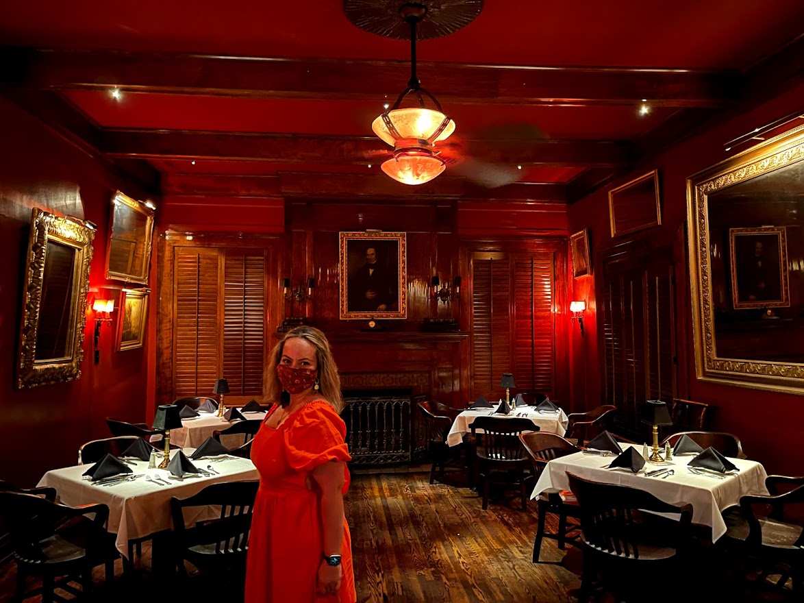 Jimmy Kelly's Steakhouse - dining room