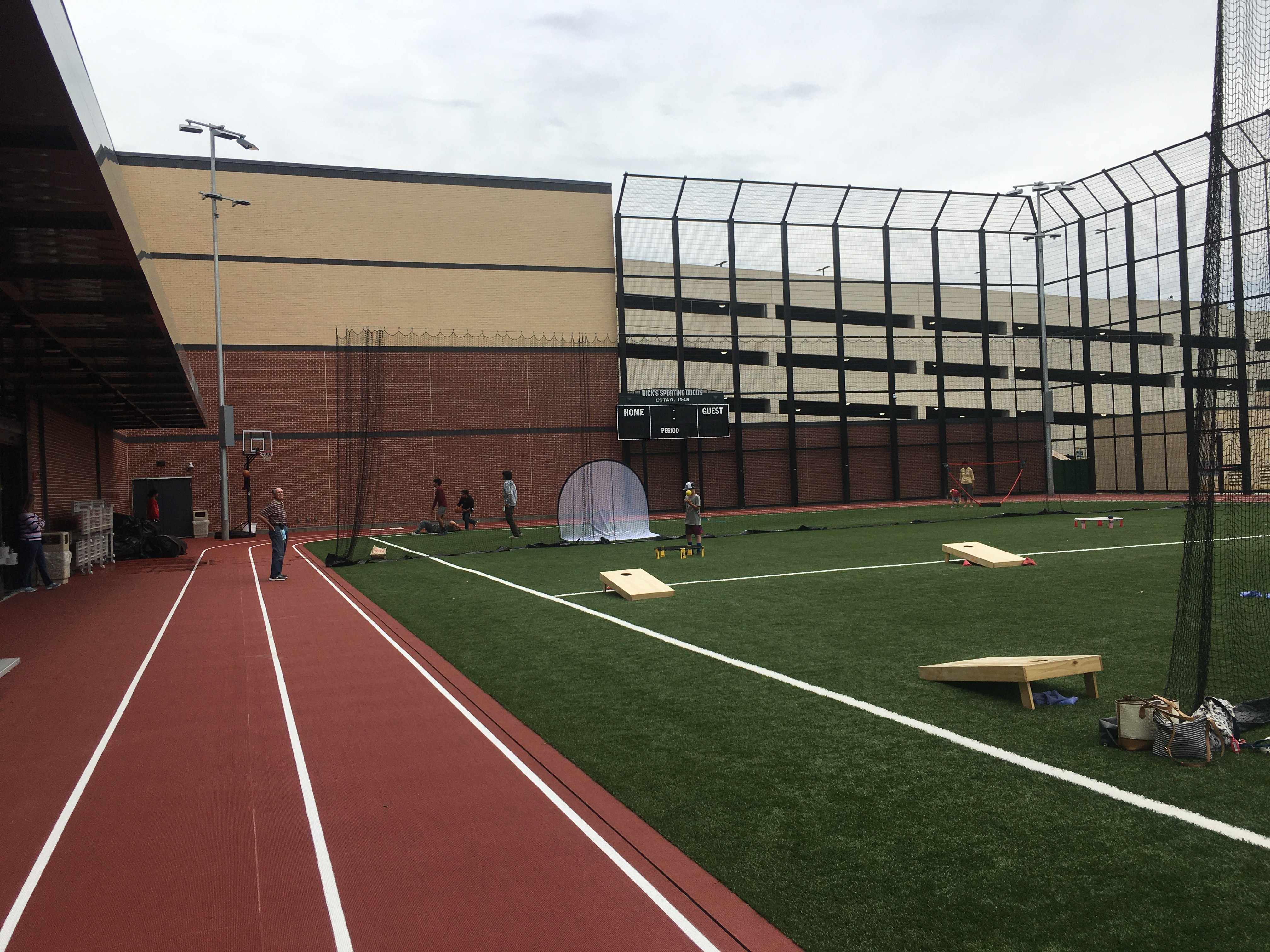 Dick's House of Sport Knoxville outdoor track and field