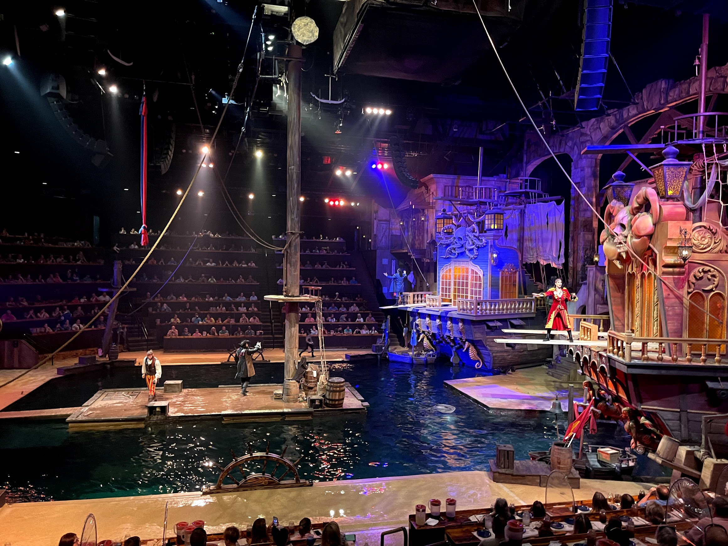 Pigeon Forge - Pirate Voyage Dinner & Show 2021-05