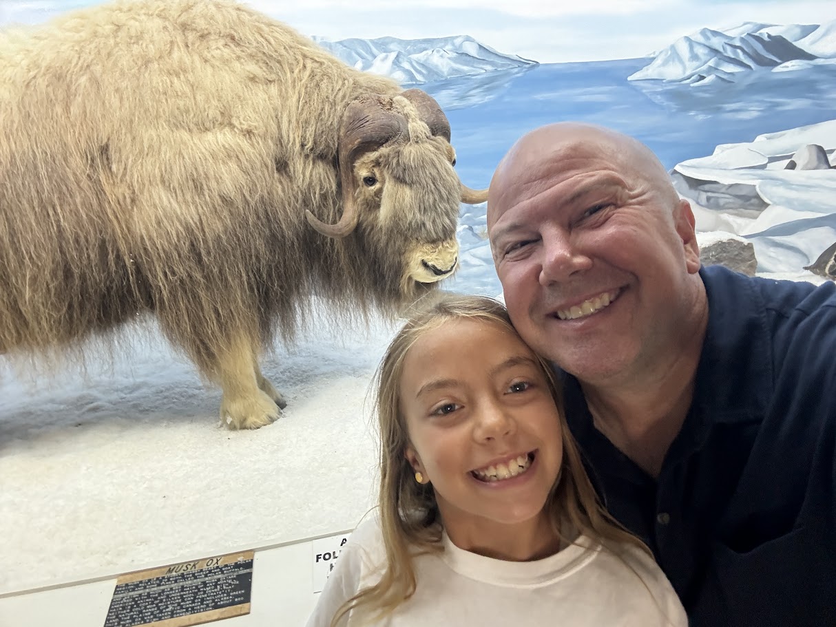 Mammoth Cave Wildlife Museum - Lee and Scarlett with a musk ox