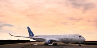 SAS Leaving Star Alliance, Marriott Adds Short-Term Rentals, 8 Airline Booking Mistakes SAS plane landing at sunset