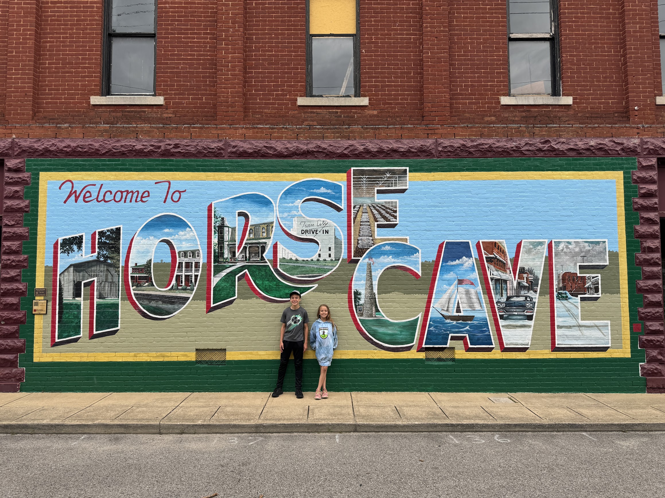 Horse Cave mural - Timothy and Scarlett June 2024